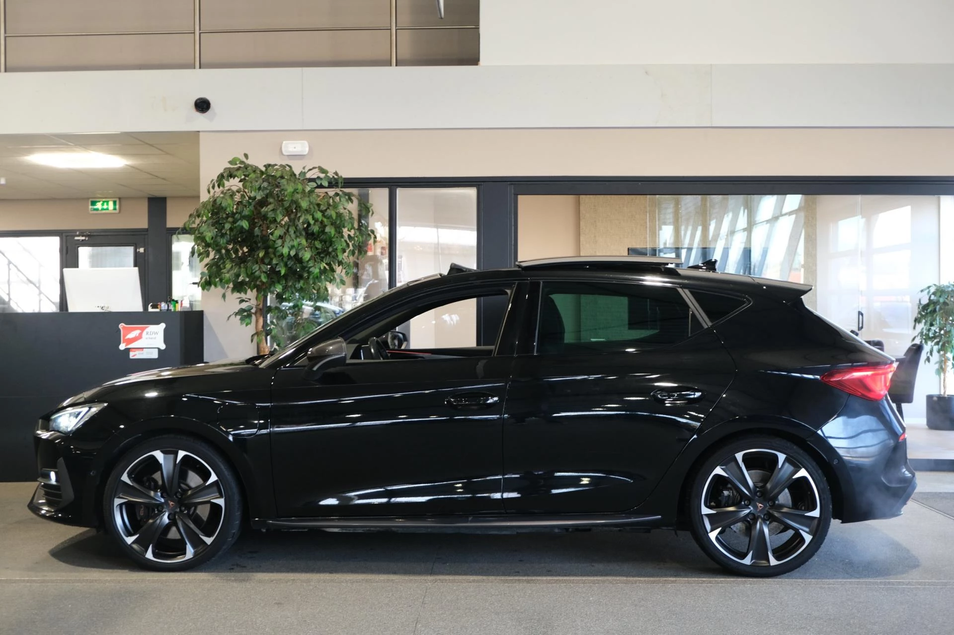 Hoofdafbeelding CUPRA Leon