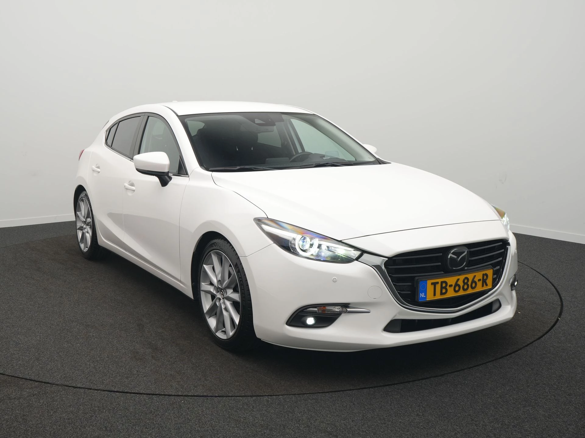 Hoofdafbeelding Mazda 3
