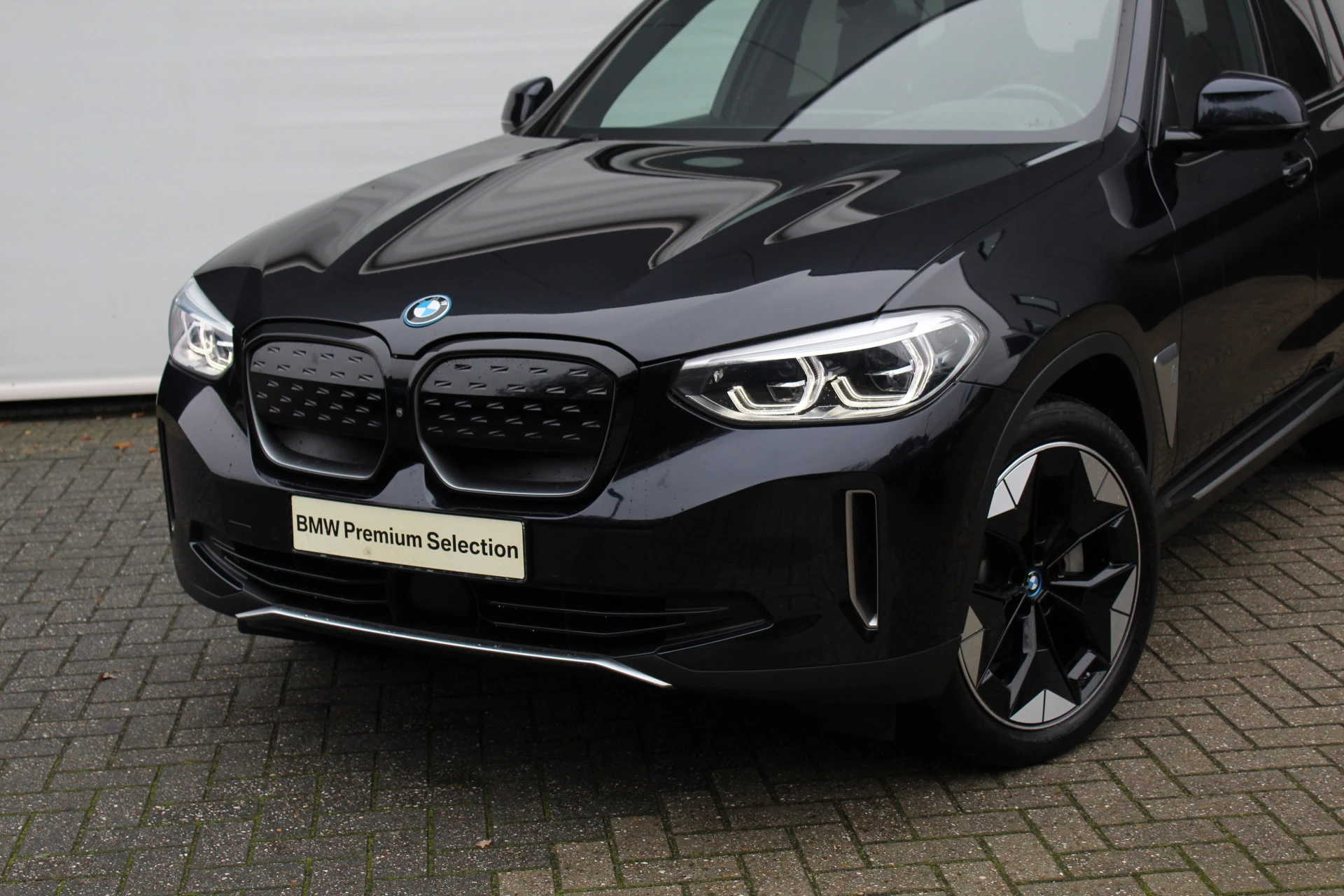 Hoofdafbeelding BMW iX3