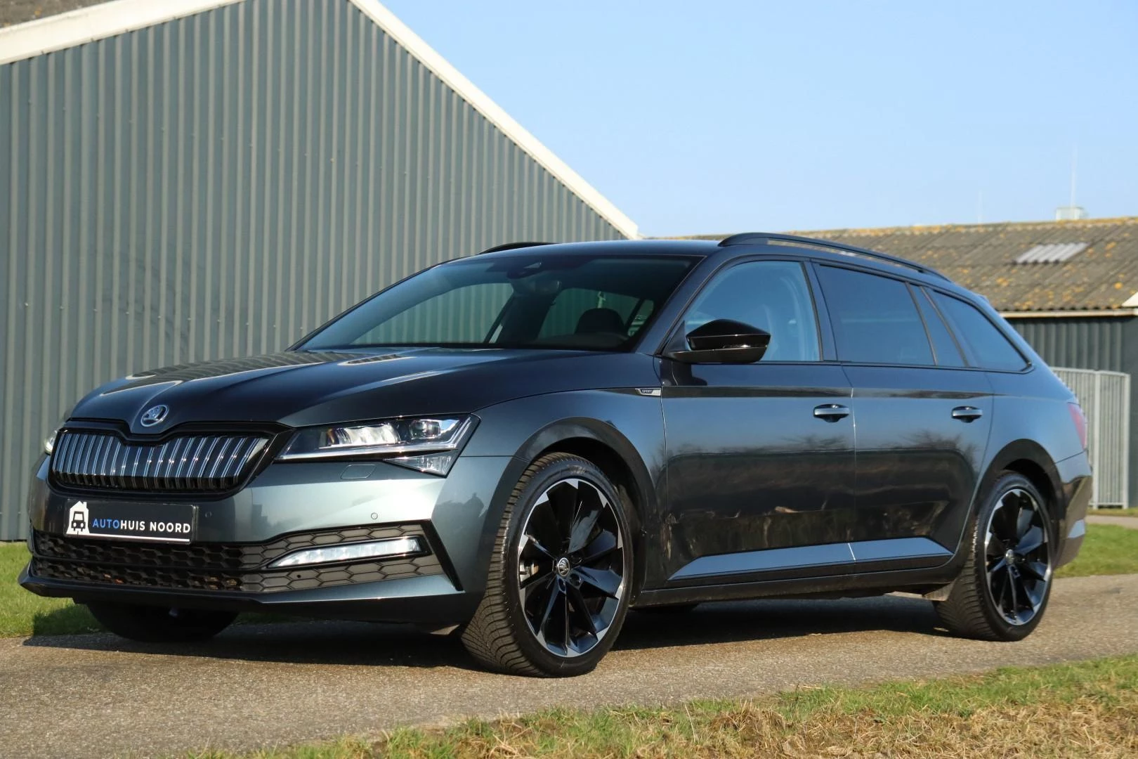 Hoofdafbeelding Škoda Superb