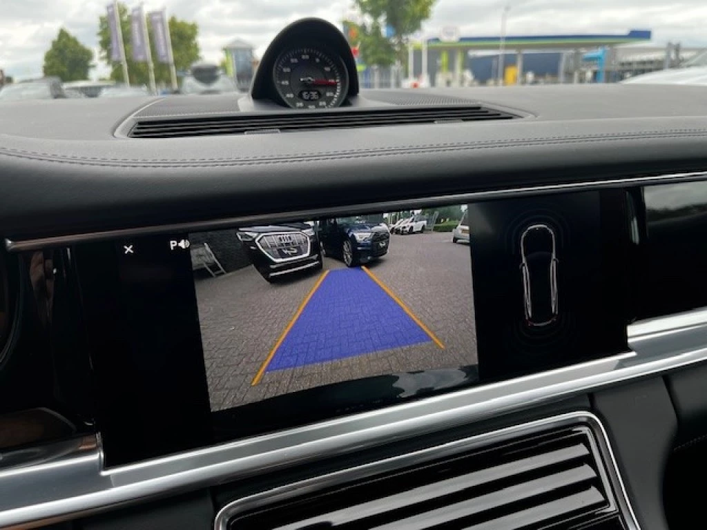 Hoofdafbeelding Porsche Panamera