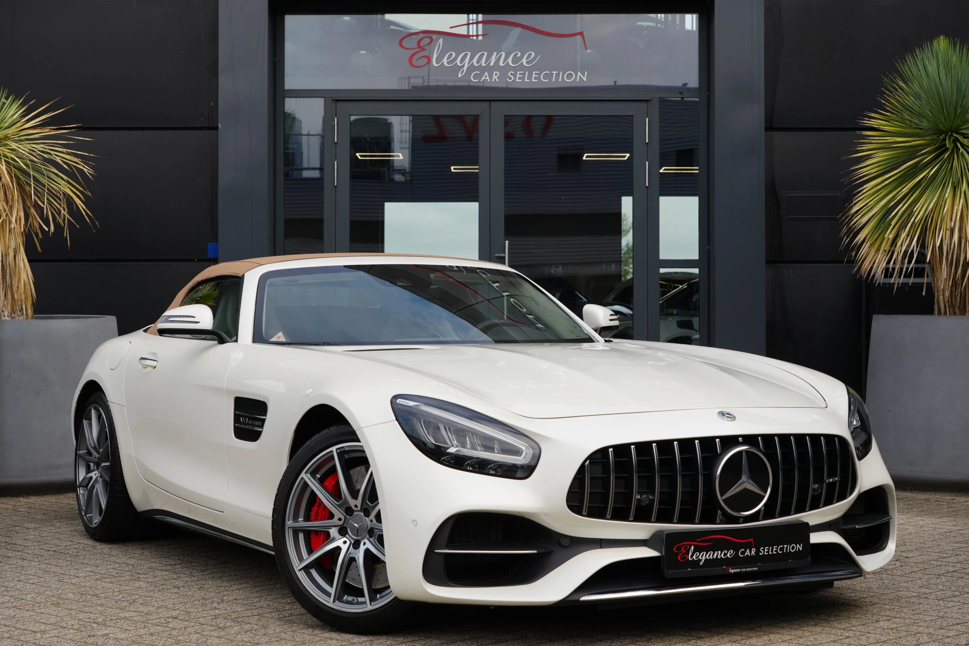 Hoofdafbeelding Mercedes-Benz AMG GT