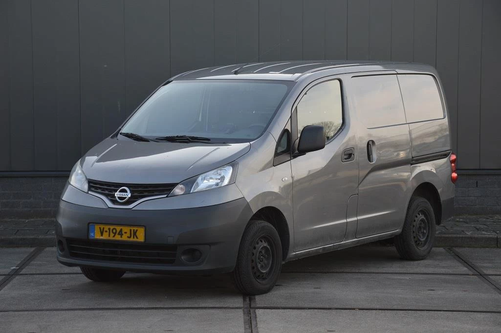 Hoofdafbeelding Nissan NV200