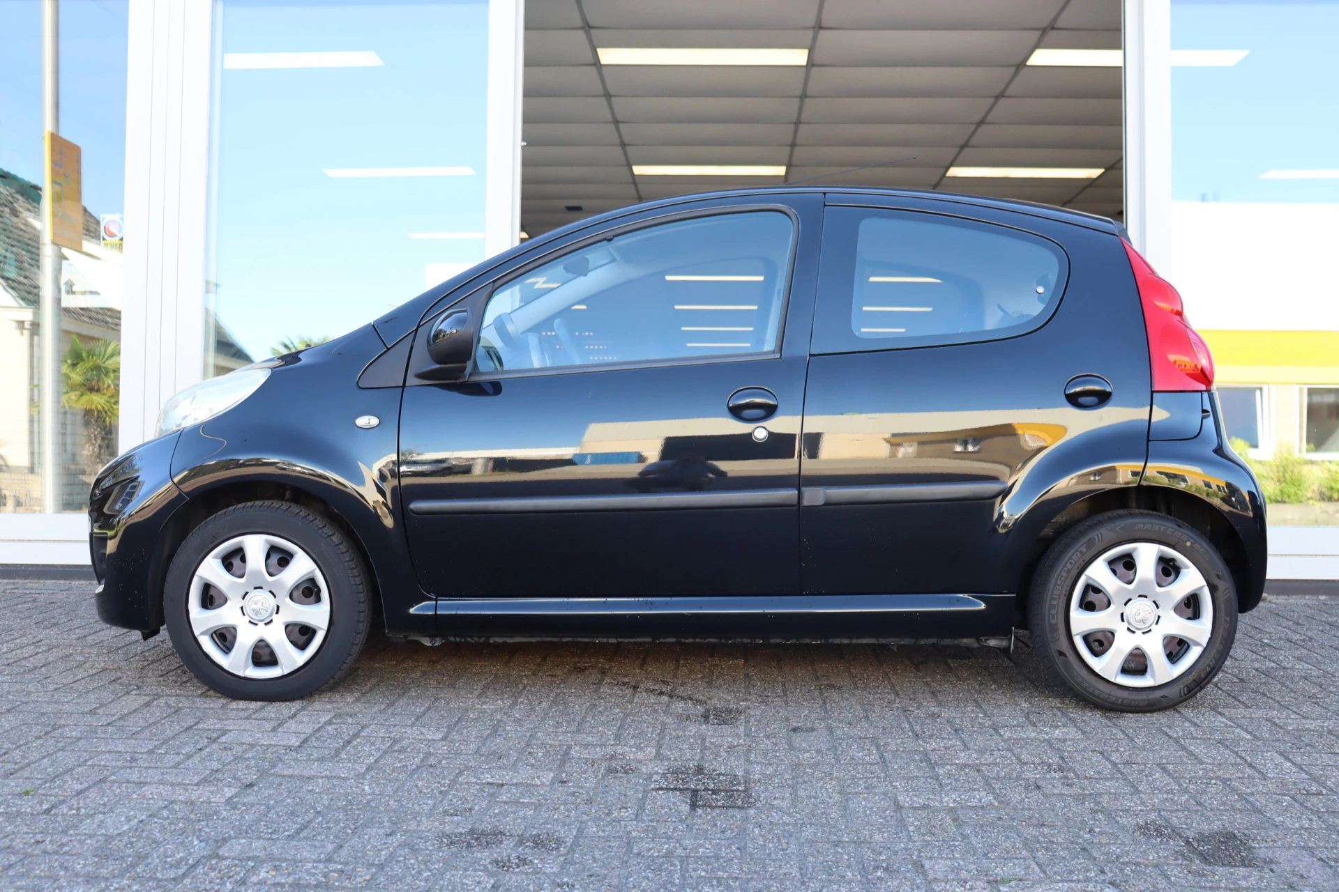 Hoofdafbeelding Peugeot 107