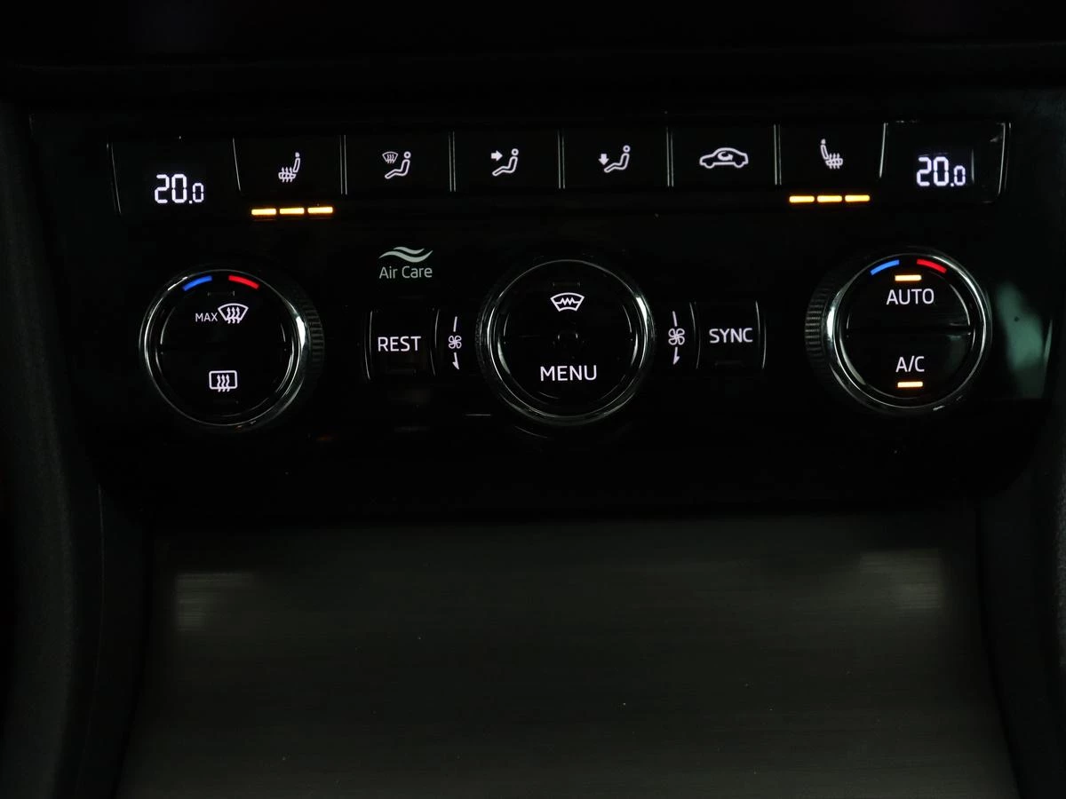 Hoofdafbeelding Škoda Superb