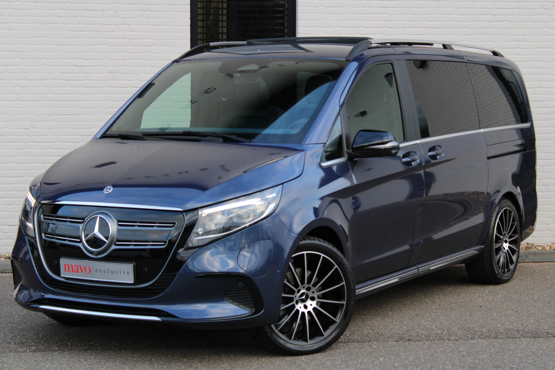 Hoofdafbeelding Mercedes-Benz EQV