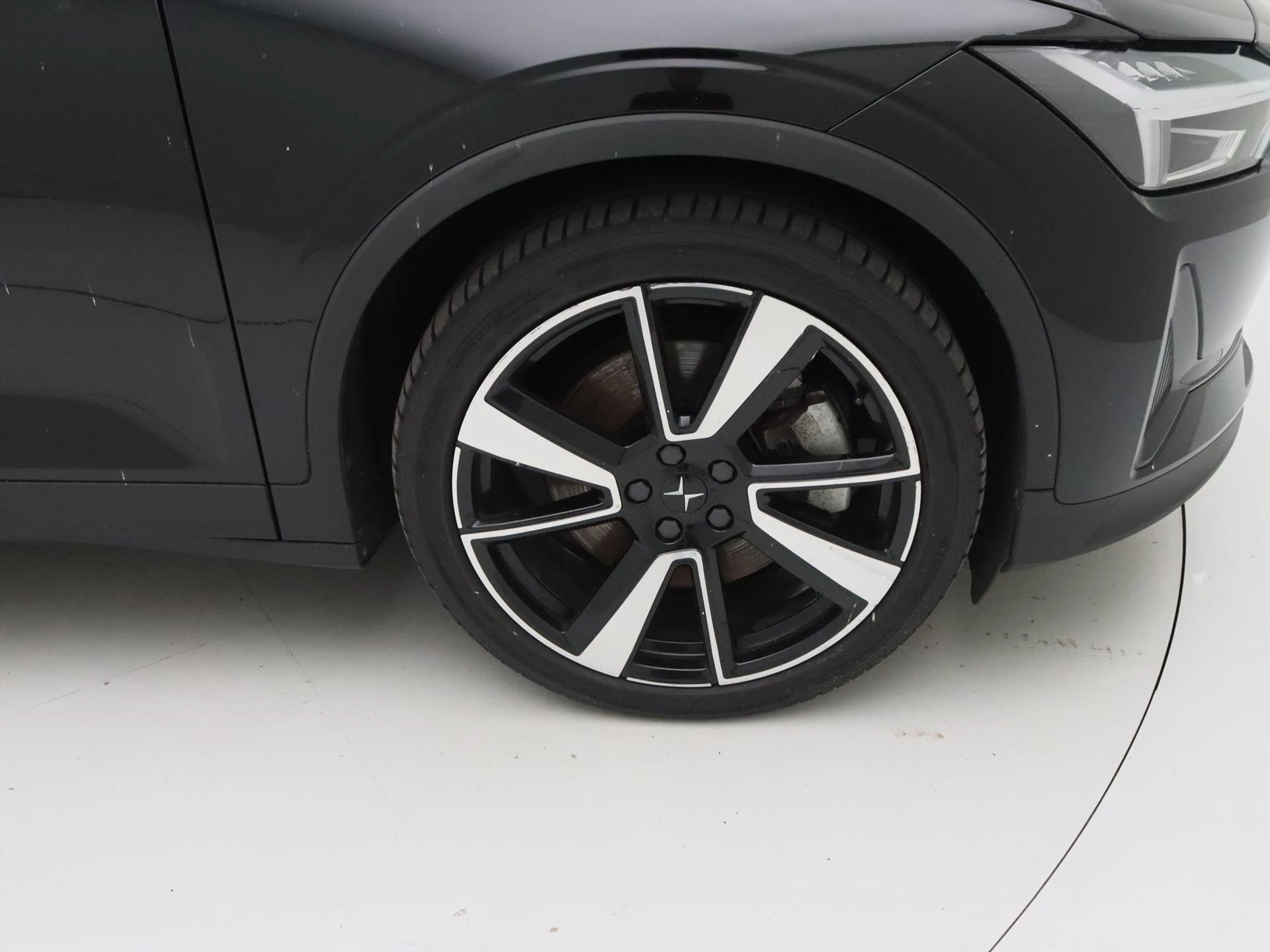Hoofdafbeelding Polestar 2