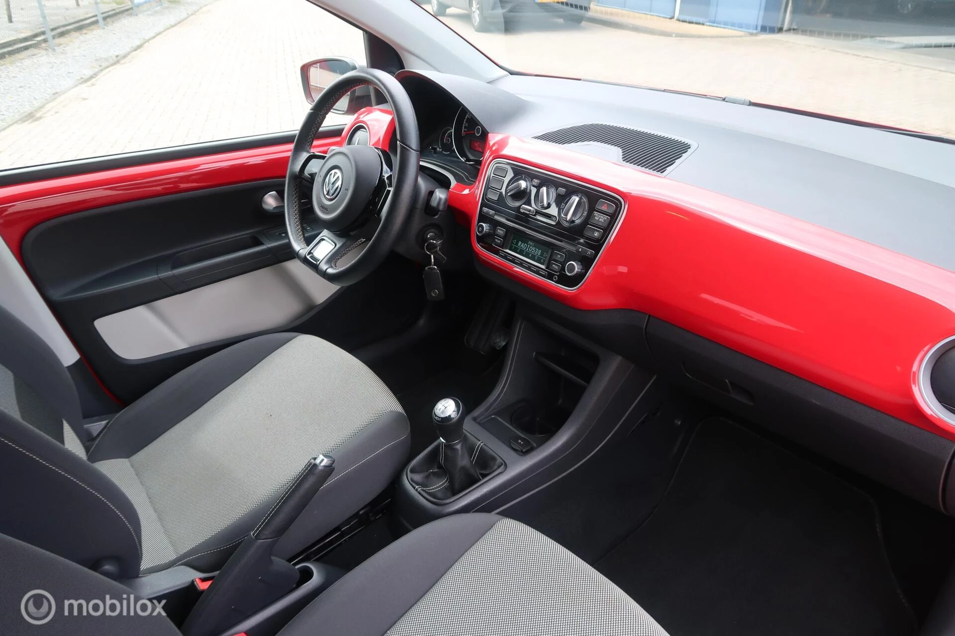 Hoofdafbeelding Volkswagen up!