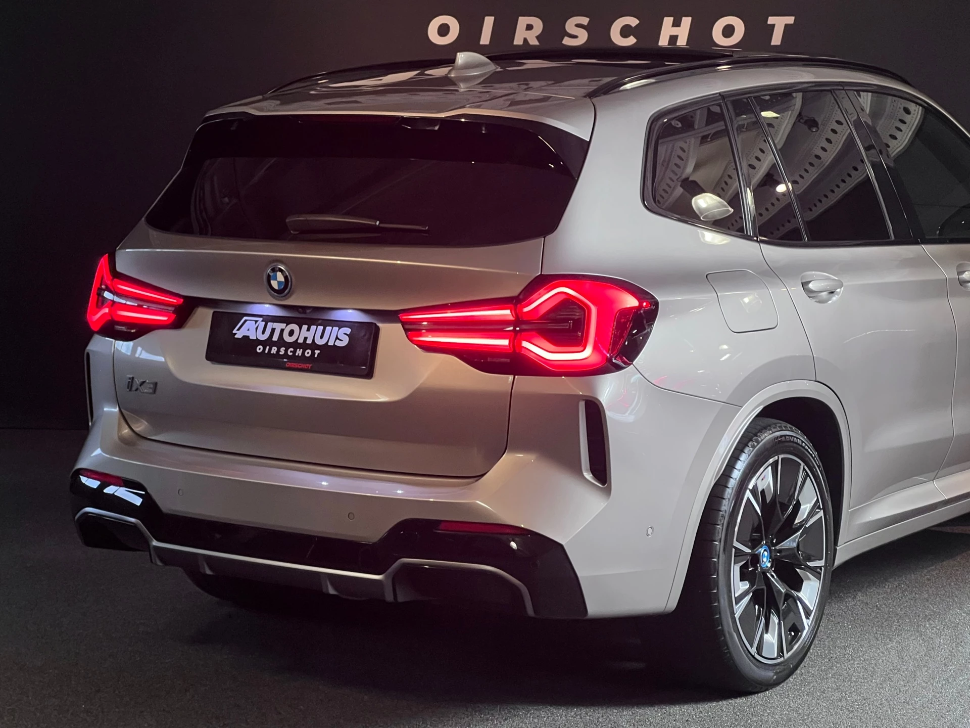 Hoofdafbeelding BMW iX3