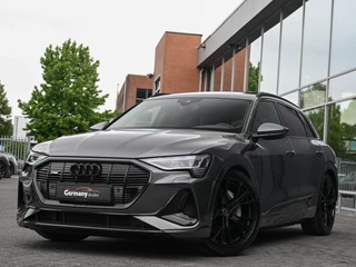 Audi e-tron 55 Quattro S edition 408pk 95 kWh RS-Zetels Pano 22-Inch B&O Lucht M-Led Keyless Tr.Haak VOL!