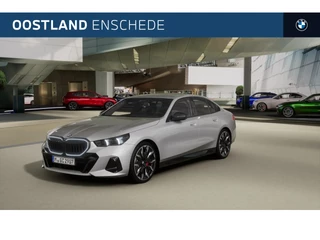 BMW 5 Serie 530e M Sport Automaat / Panoramadak / Trekhaak / Adaptief onderstel professional / Bowers & Wilkins / M Multifunctionele Stoelen / Parking Assistant Professional