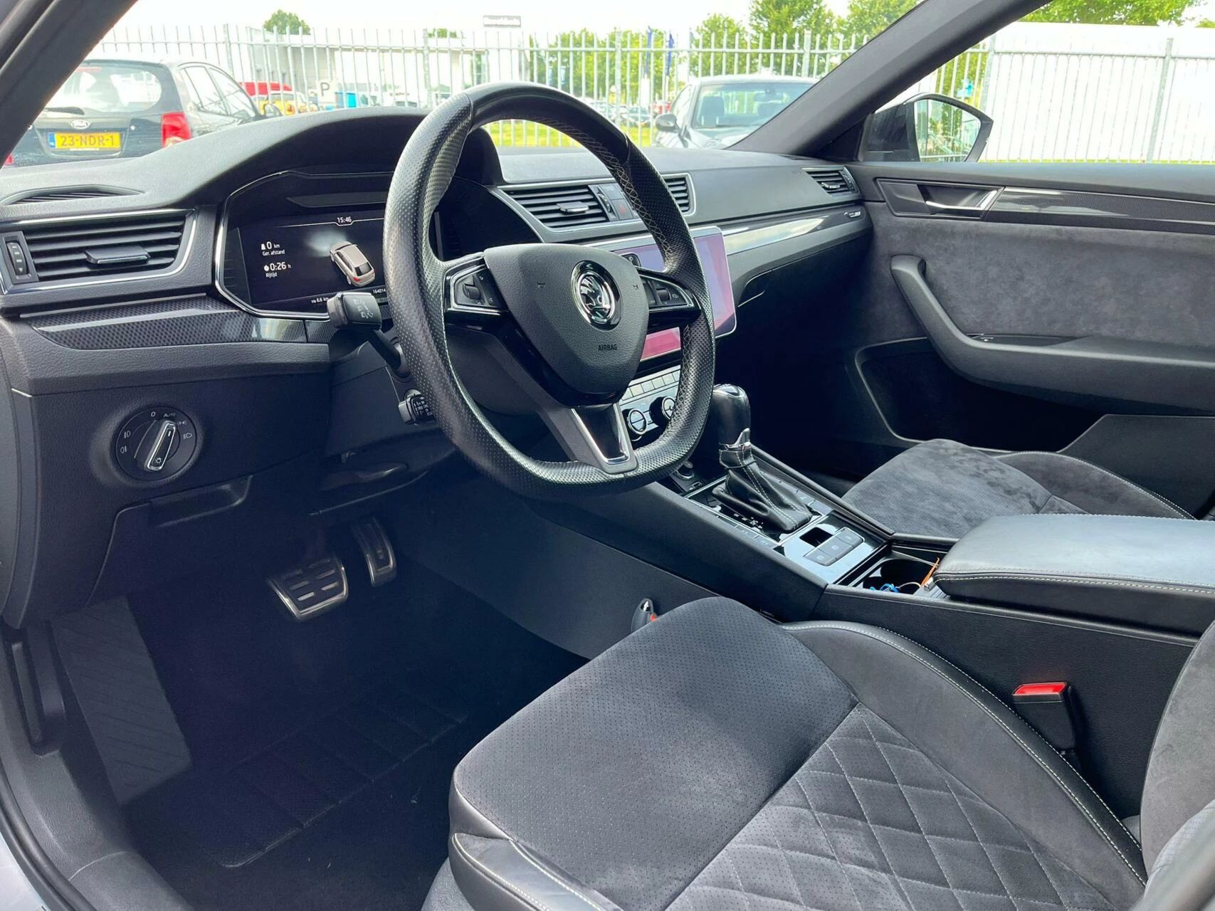 Hoofdafbeelding Škoda Superb