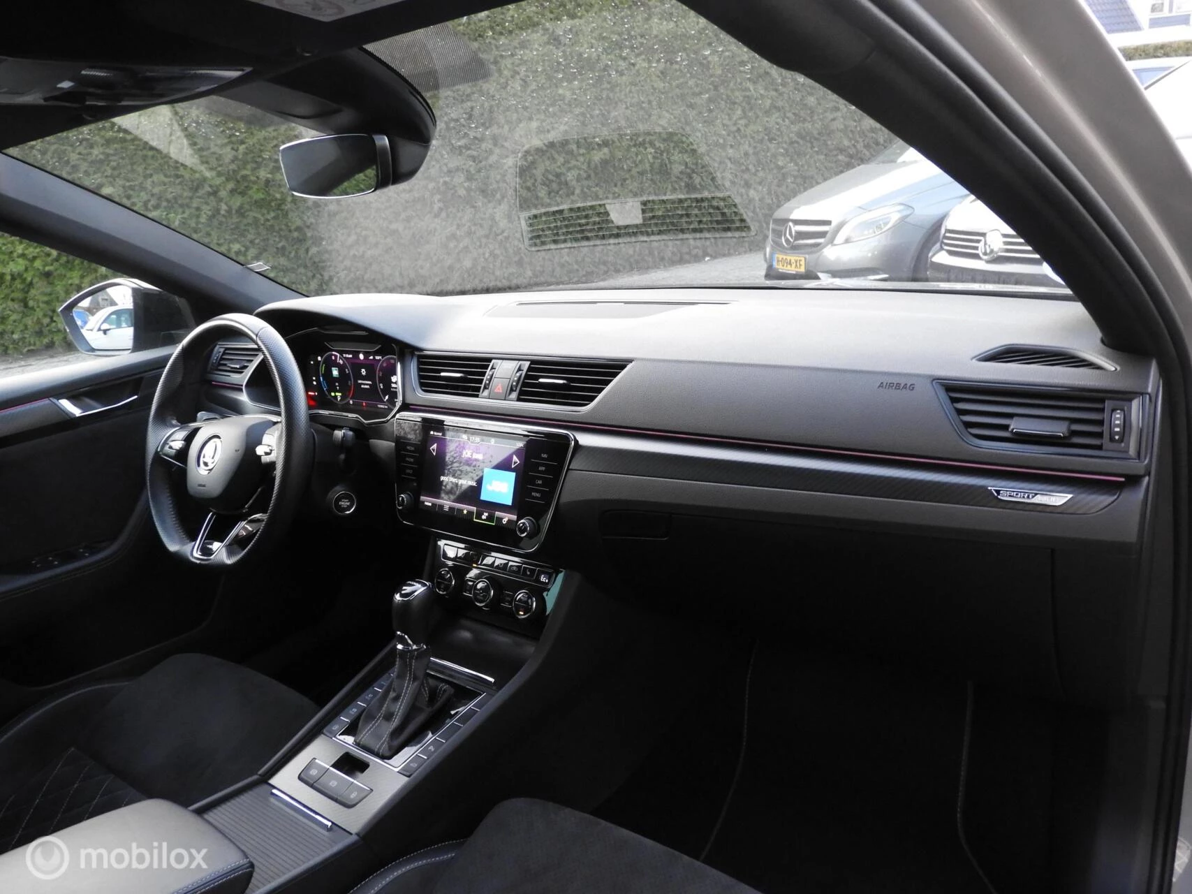 Hoofdafbeelding Škoda Superb