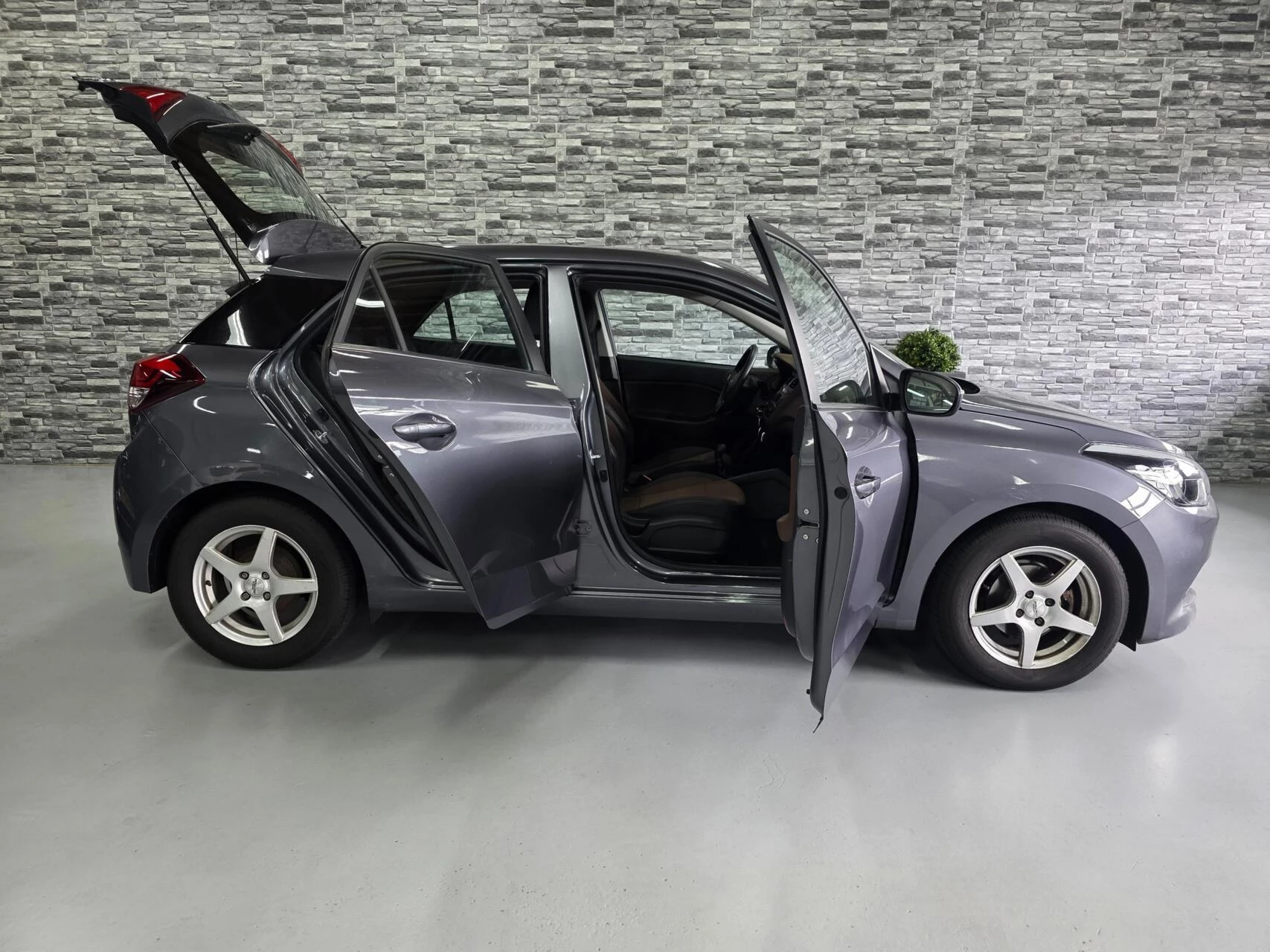 Hoofdafbeelding Hyundai i20