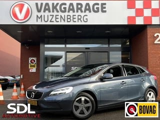 Volvo V40 2.0 T3 Momentum // NAVI // LED KOPLAMPEN// CLIMA // CRUISE//PDC