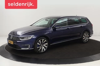 Volkswagen Passat 1.4 TSI PHEV GTE | Head-Up | Stoelverwarming | 360 camera | Trekhaak | Keyless | Carplay | Dynamic Chassis Control | Full LED | Massage | Navigatie | Active Info Display