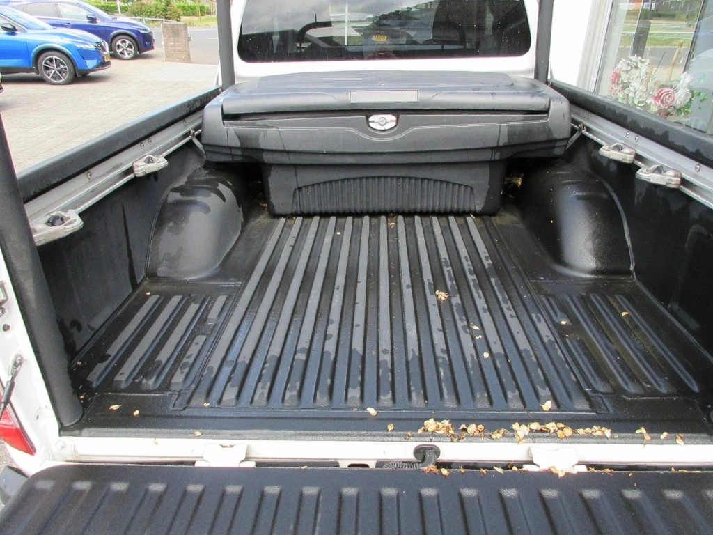 Hoofdafbeelding Nissan King Cab