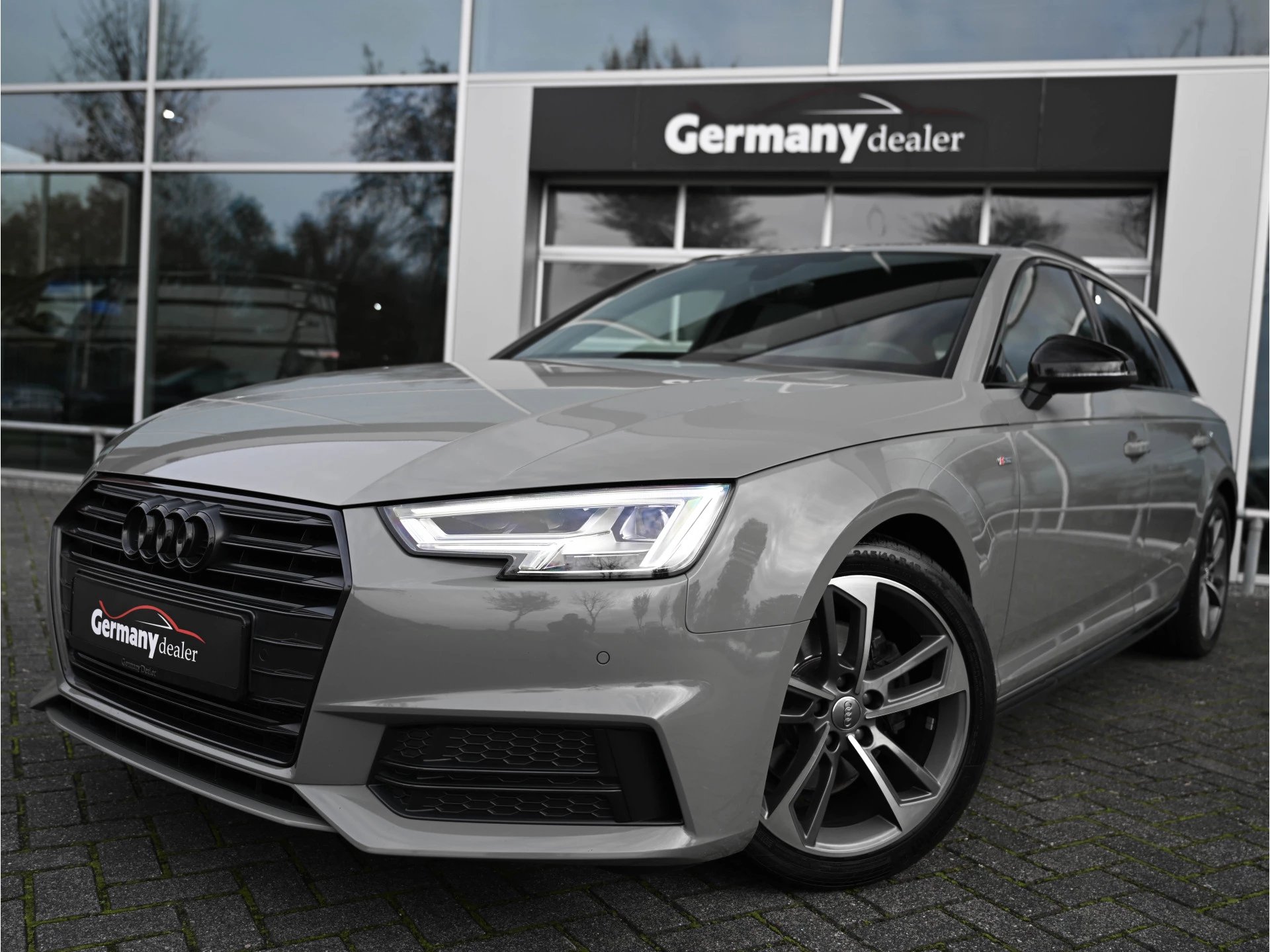 Hoofdafbeelding Audi A4