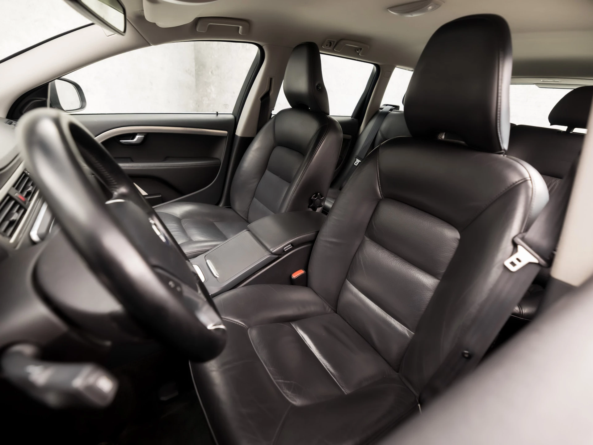 Hoofdafbeelding Volvo V70