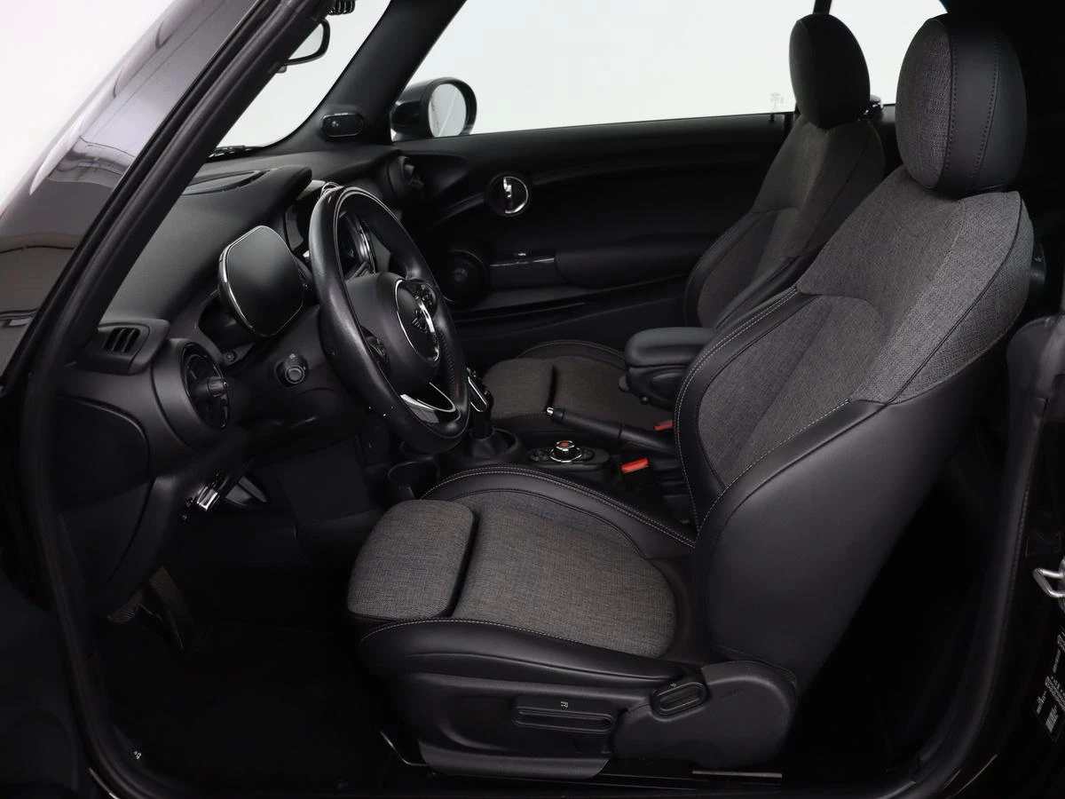 Hoofdafbeelding MINI Cooper Cabrio