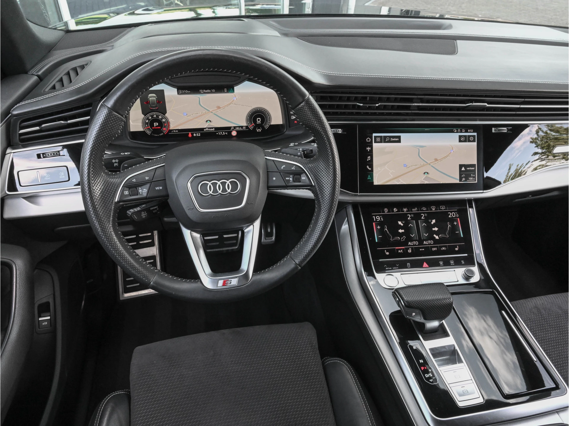 Hoofdafbeelding Audi Q8