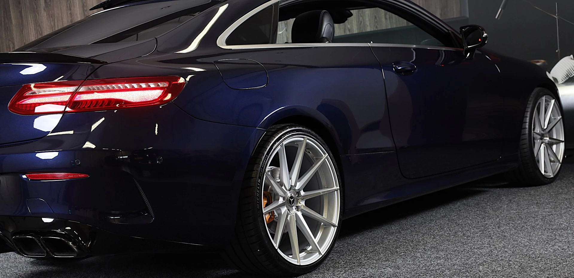 Hoofdafbeelding Mercedes-Benz E-Klasse