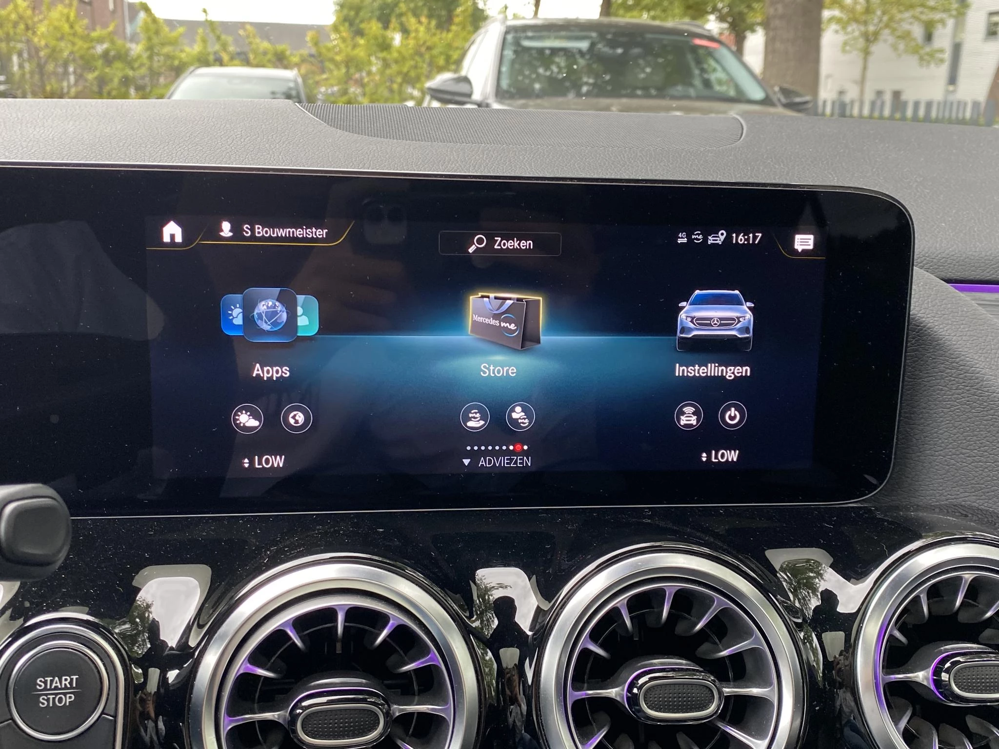 Hoofdafbeelding Mercedes-Benz EQA
