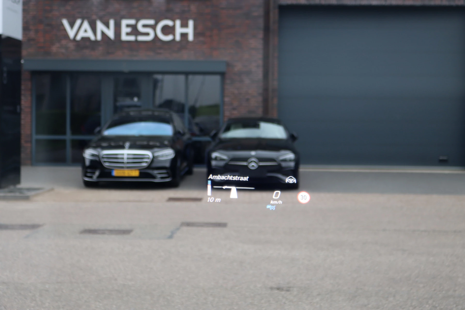 Hoofdafbeelding Mercedes-Benz EQC