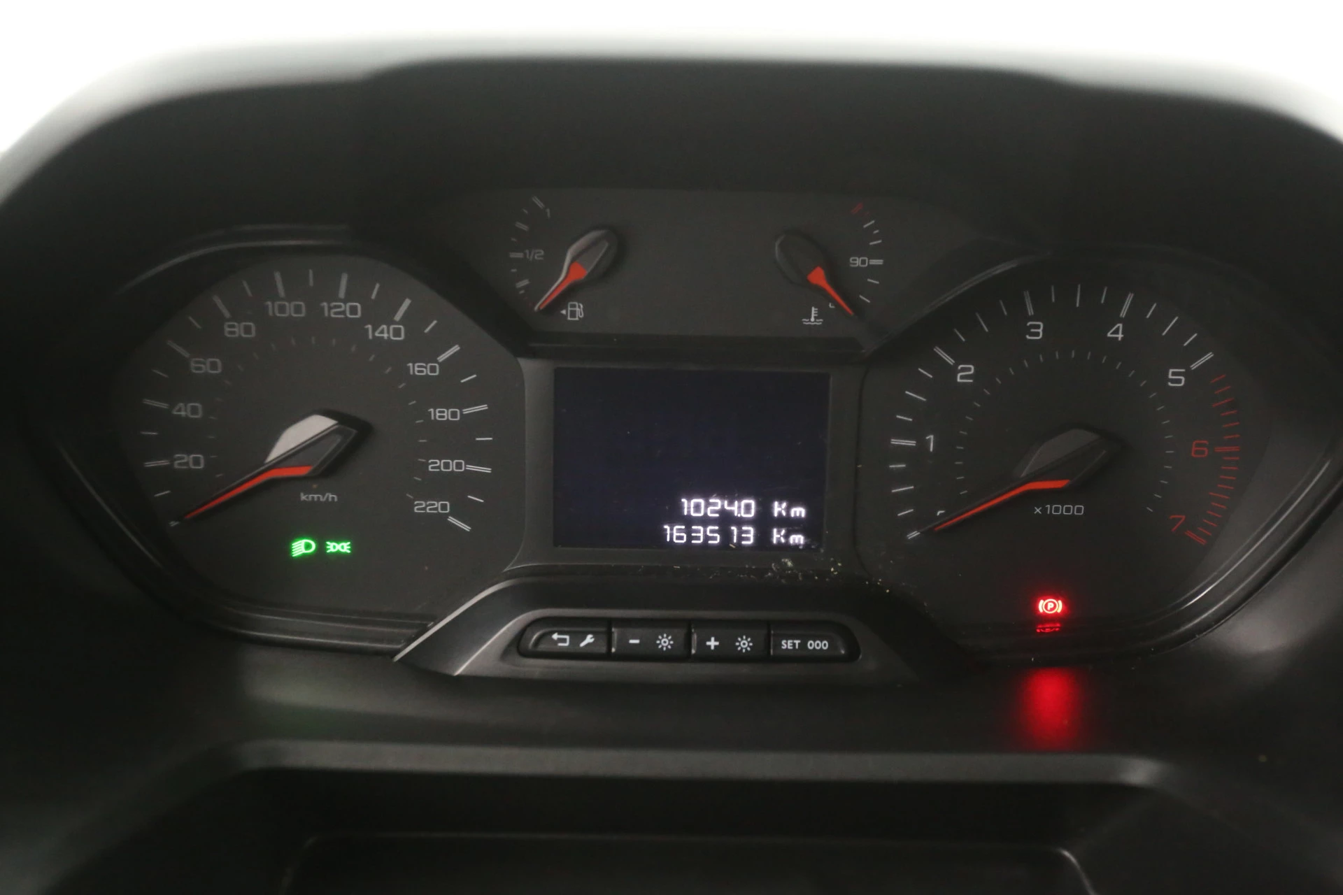 Hoofdafbeelding Peugeot Partner