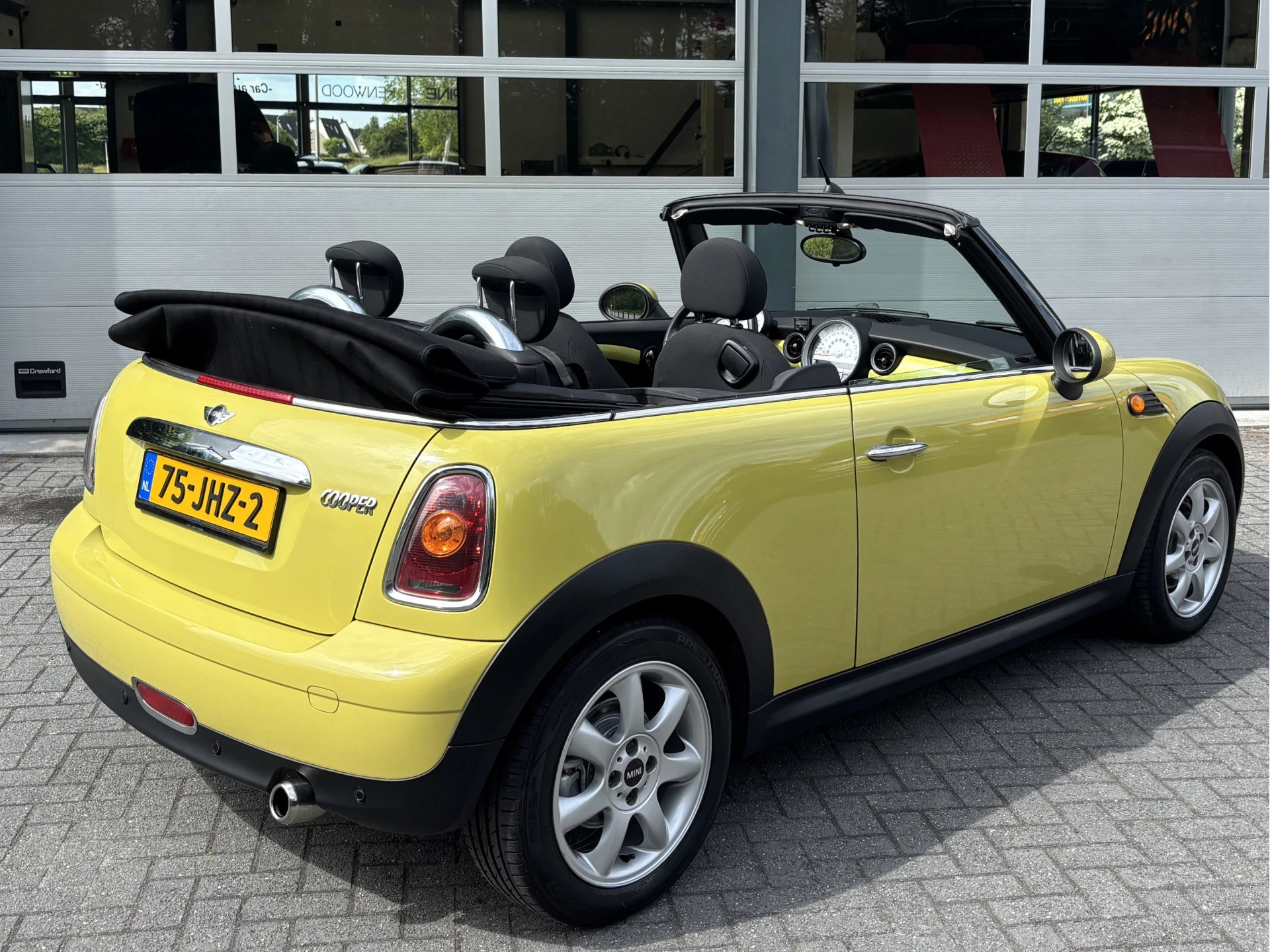 Hoofdafbeelding MINI Cooper Cabrio