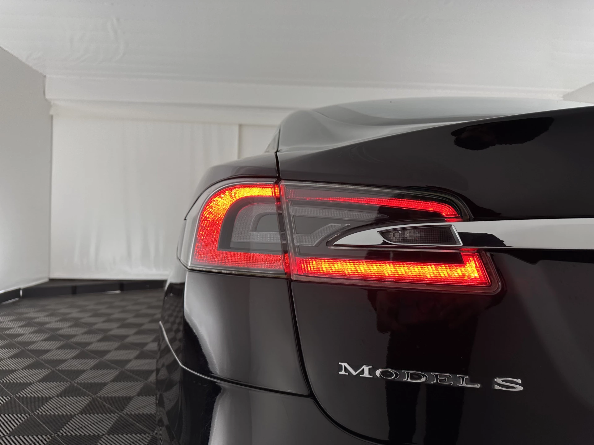 Hoofdafbeelding Tesla Model S