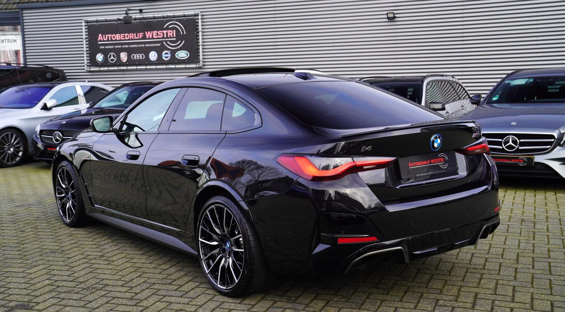 Hoofdafbeelding BMW i4