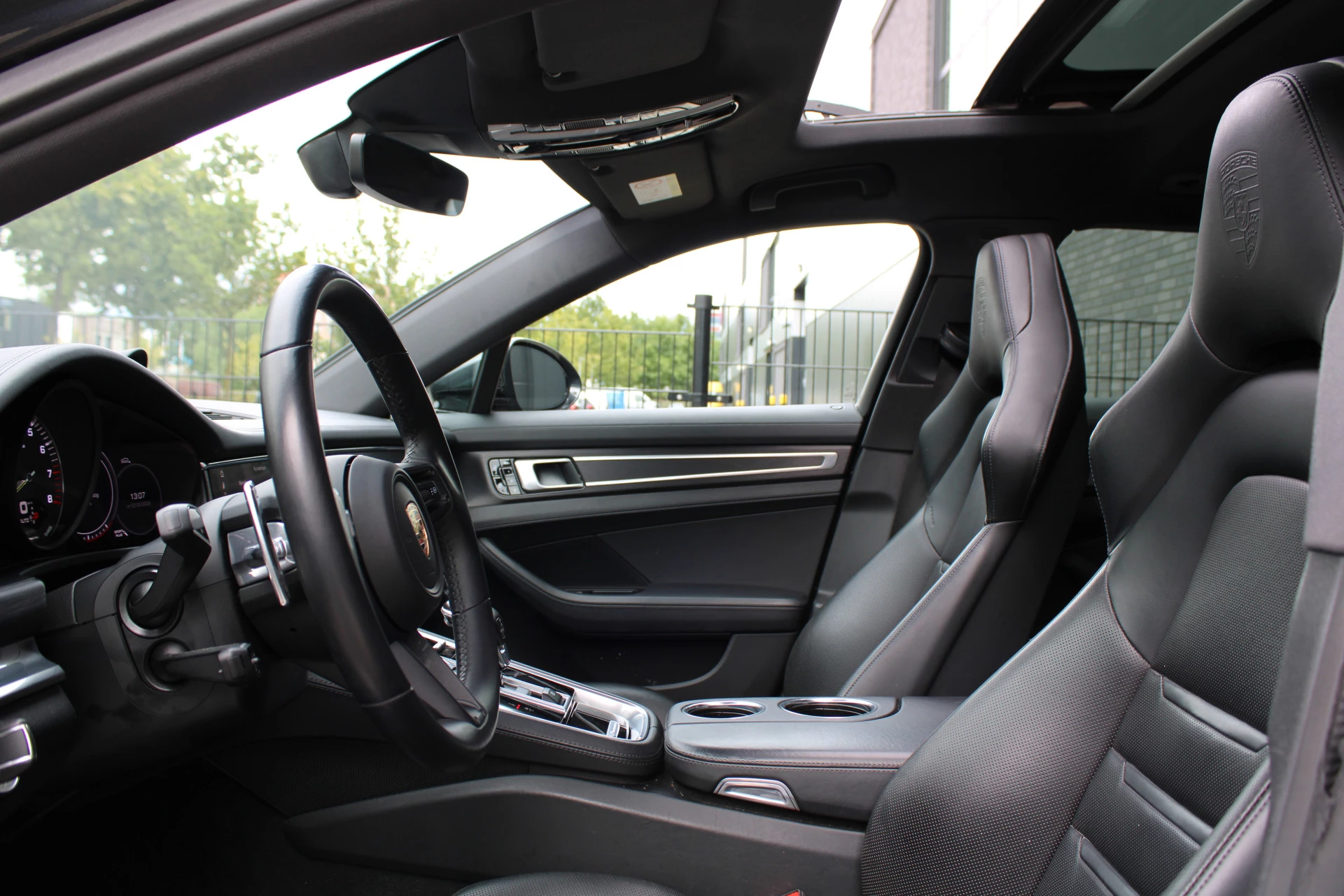 Hoofdafbeelding Porsche Panamera