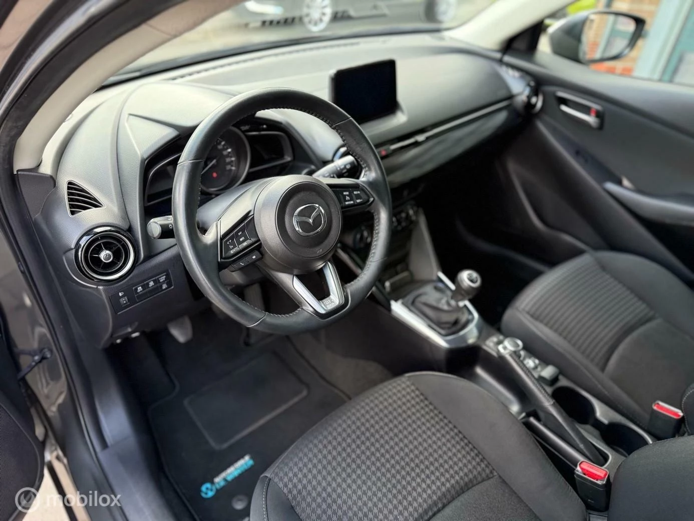 Hoofdafbeelding Mazda 2