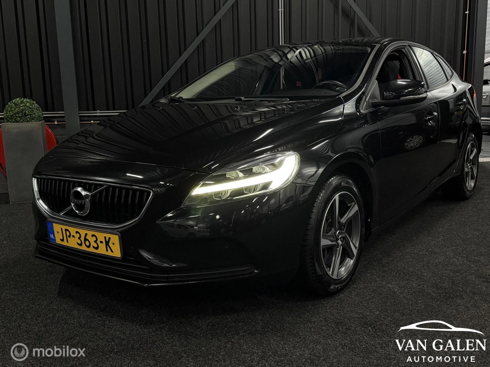 Hoofdafbeelding Volvo V40