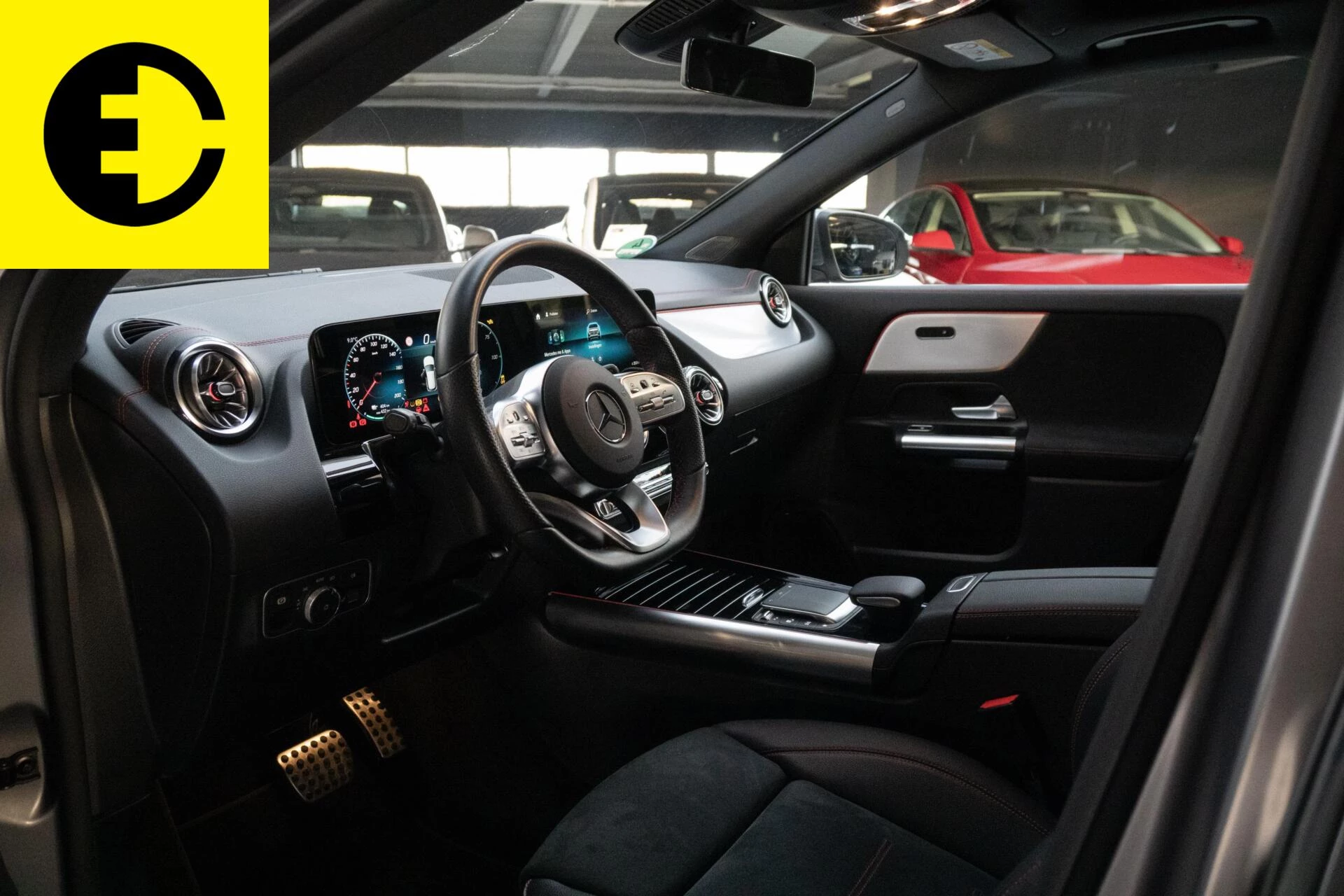 Hoofdafbeelding Mercedes-Benz EQA