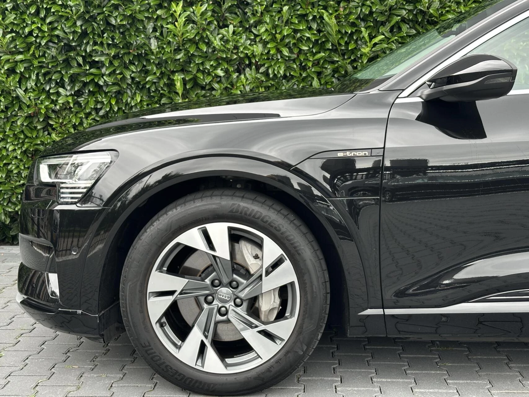 Hoofdafbeelding Audi e-tron