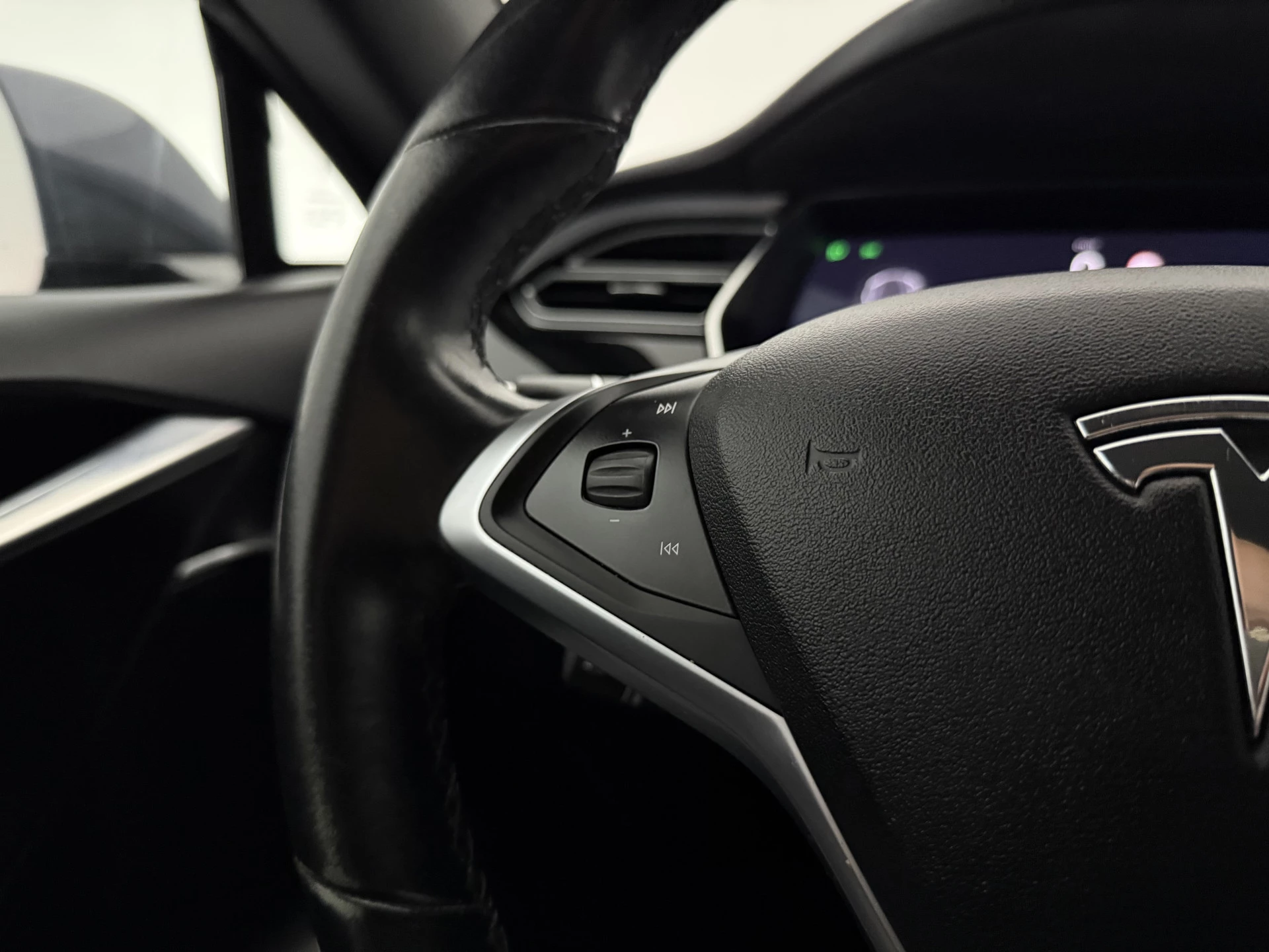Hoofdafbeelding Tesla Model S