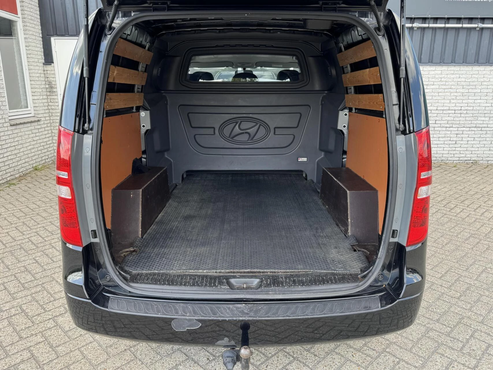 Hoofdafbeelding Hyundai H300