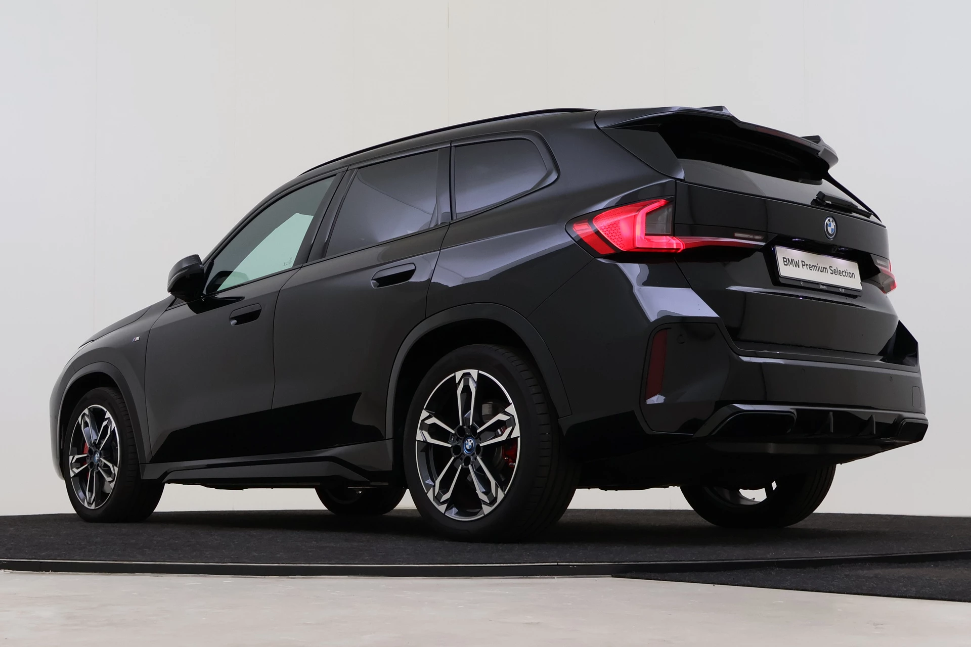 Hoofdafbeelding BMW iX1