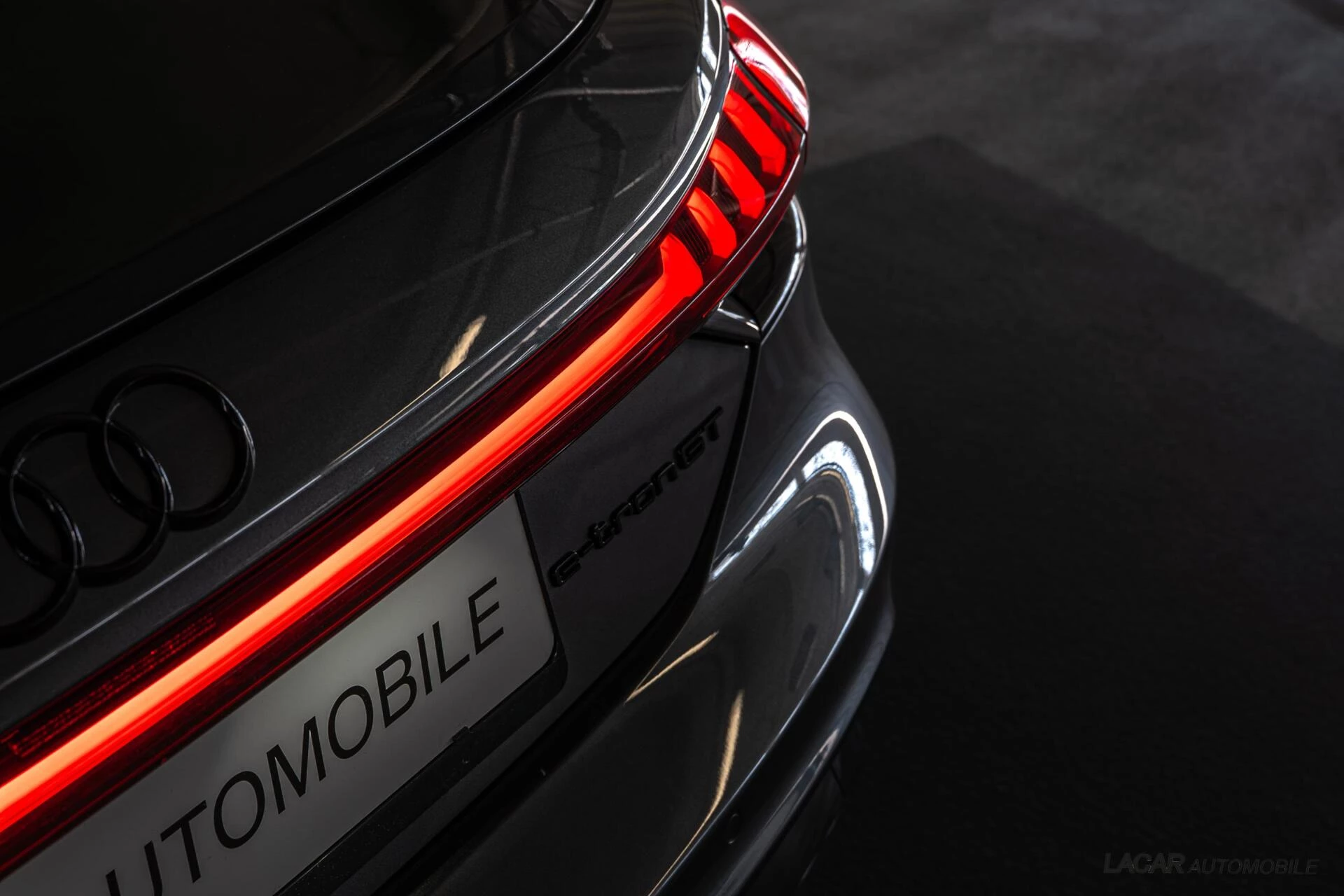 Hoofdafbeelding Audi e-tron GT