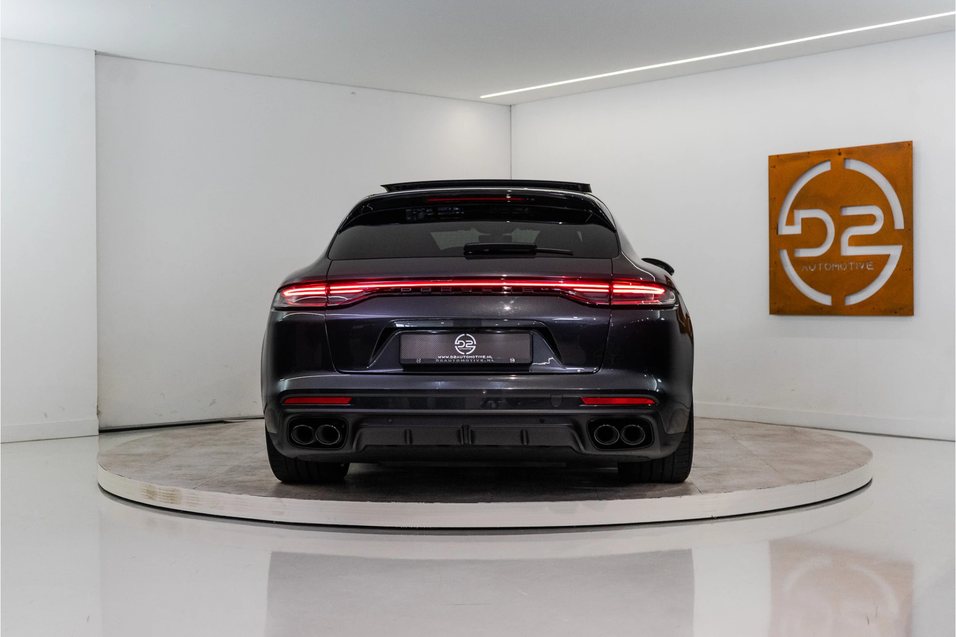 Hoofdafbeelding Porsche Panamera