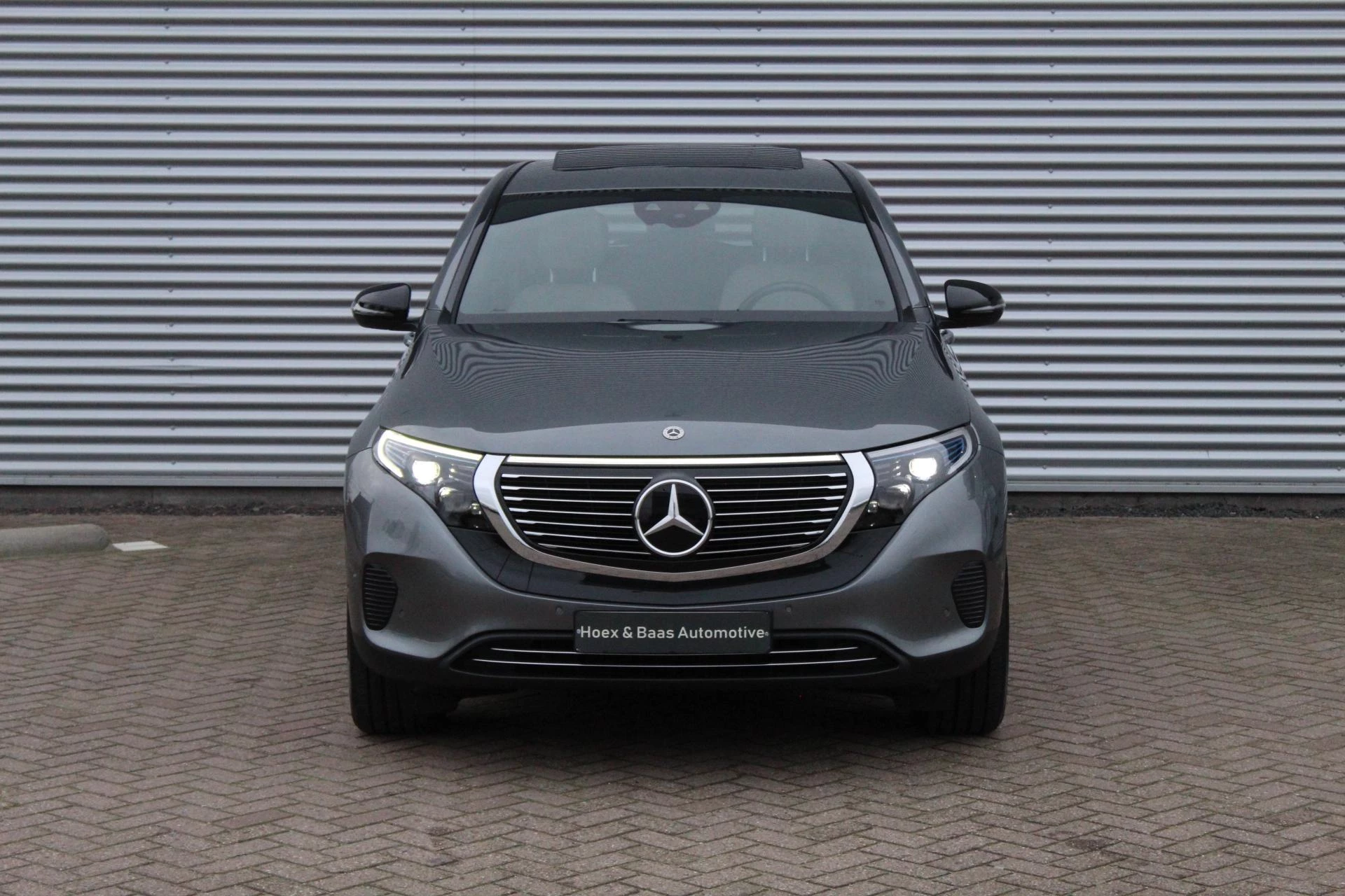 Hoofdafbeelding Mercedes-Benz EQC