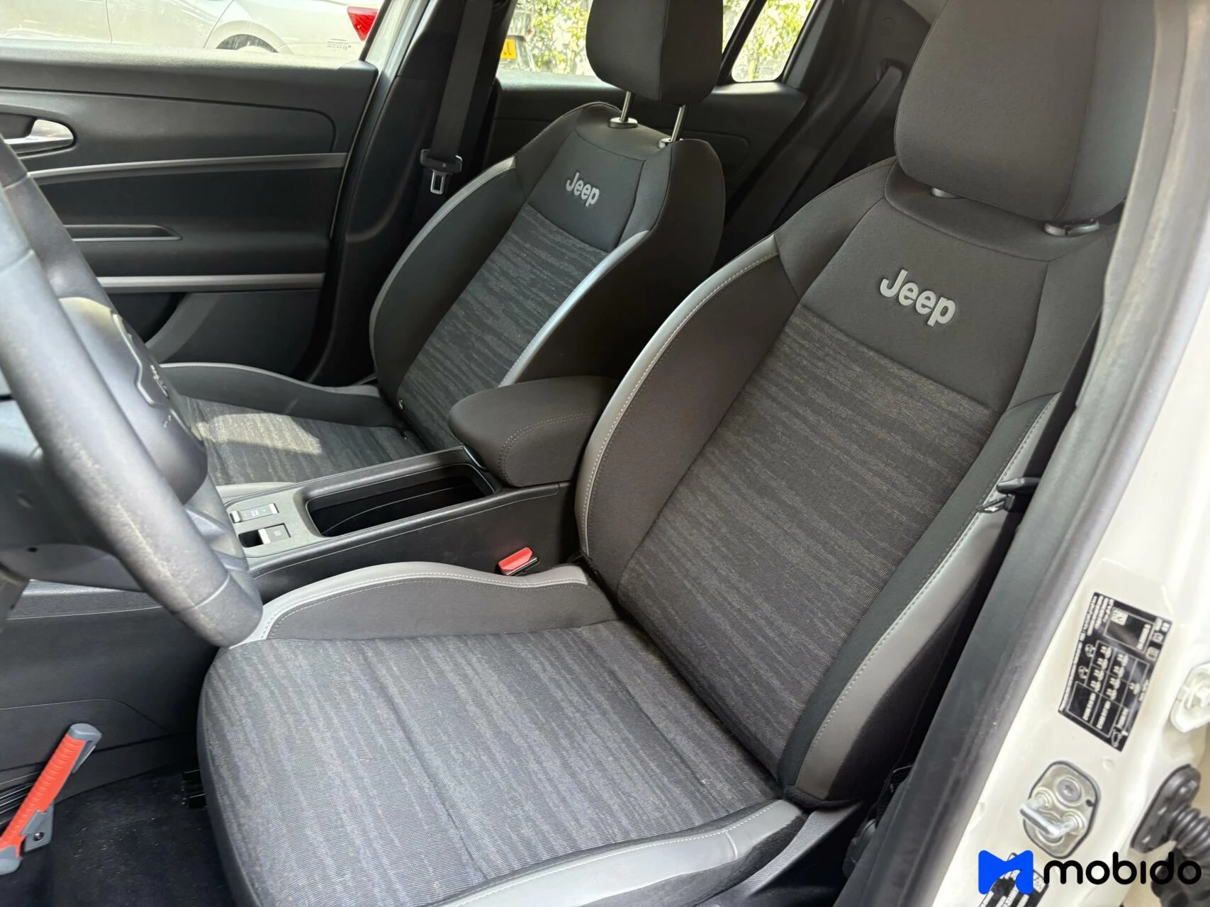 Hoofdafbeelding Jeep Avenger