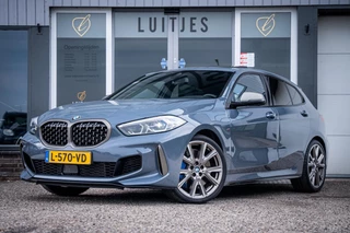 BMW 1-serie M135i xDrive High Executive I Pano-dak I Harman/Kardon I Leder I Schaalstoelen I Dealer-onderhouden I NAP