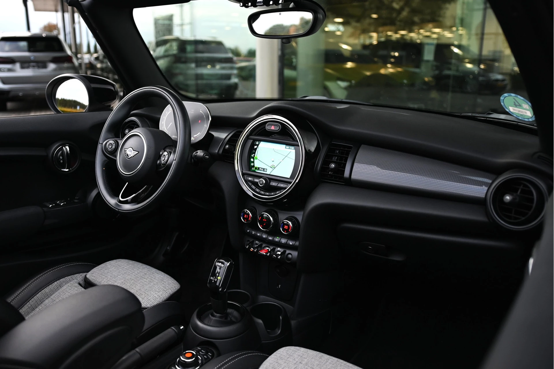 Hoofdafbeelding MINI Cooper Cabrio