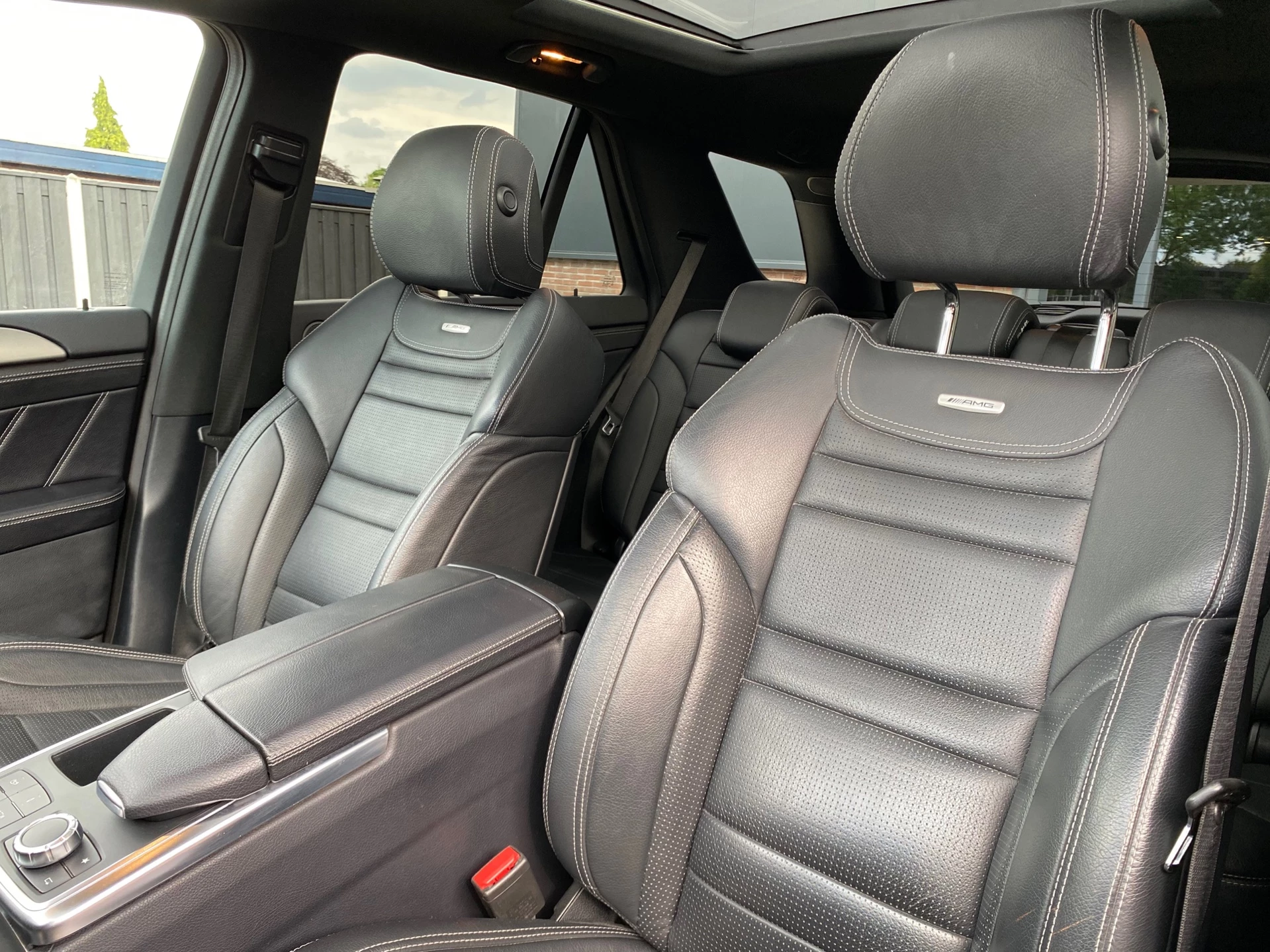 Hoofdafbeelding Mercedes-Benz M-Klasse