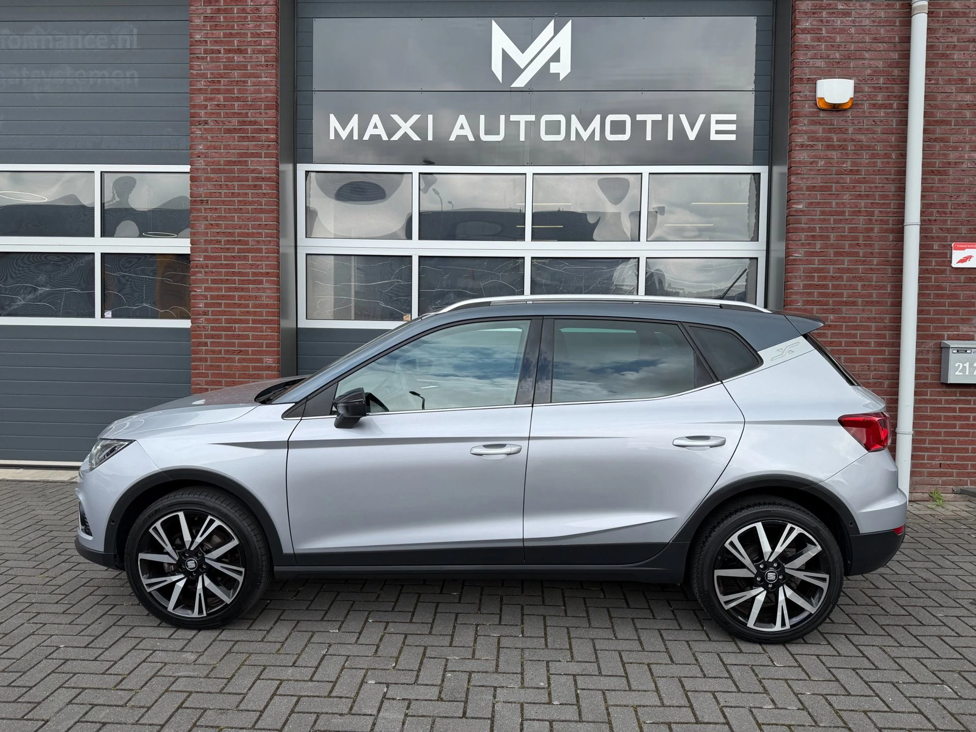 Hoofdafbeelding SEAT Arona