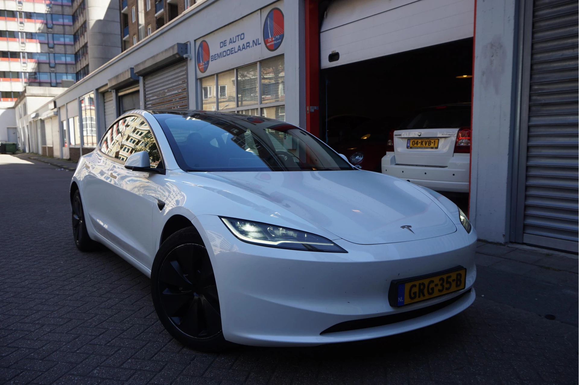 Hoofdafbeelding Tesla Model 3