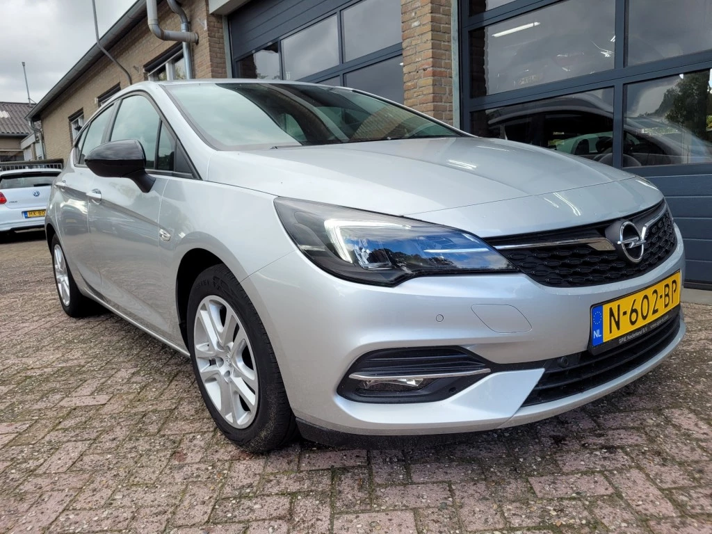 Hoofdafbeelding Opel Astra